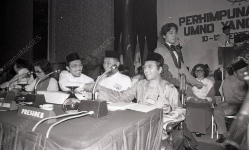 PERHIMPUNAN AGUNG UMNO