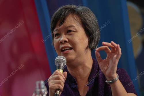 PAULINE LEONG