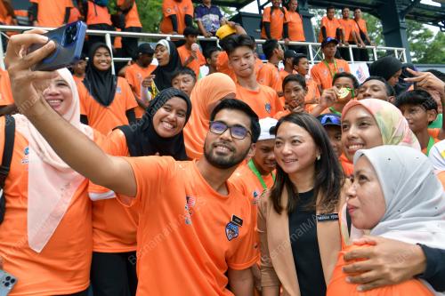 HANNAH YEOH