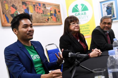 KL35_13032018_GRAB_BN201803121556