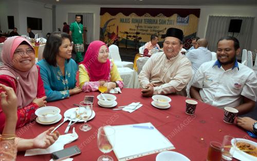KL35_13072017_SAM_BN201707098931