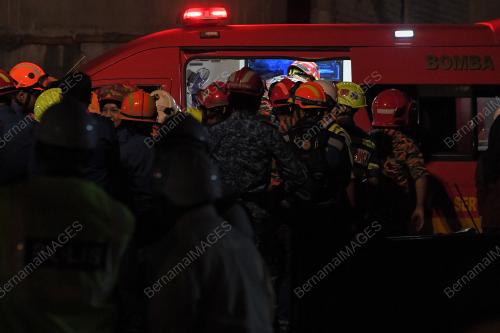 PEMBINAAN KONDOMUNIUM 37 TINGKAT RUNTUH