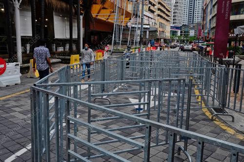 PERSEDIAAN TAPAK BAZAR JALAN TAR
