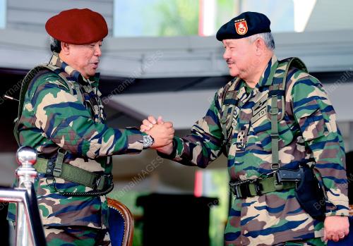 TAN SRI ZULKIFELI MOHD ZIN