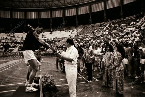 BADMINTON TERBUKA
