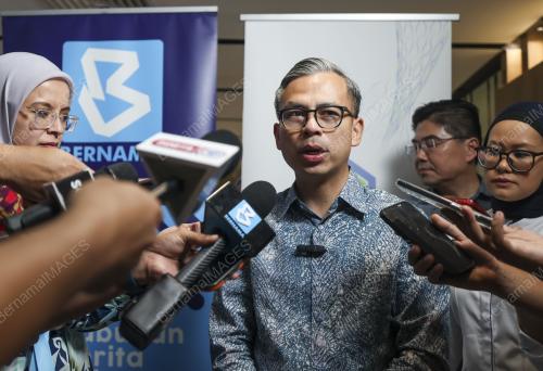 FAHMI FADZIL