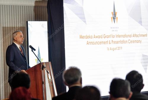KL35_16082019_AWARD_BN201908147917