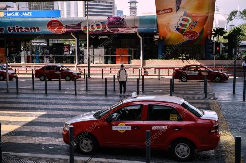 TINJAUAN PERKHIDMATAN TEKSI DAN E-HAILING