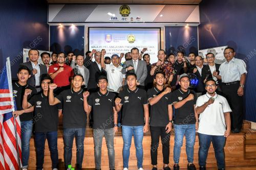 KL35_17102018_FAM_BN201810160938