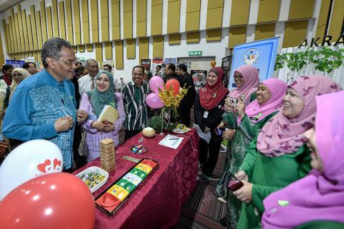 KL35_17102019_PERASMIAN_BN201910164635