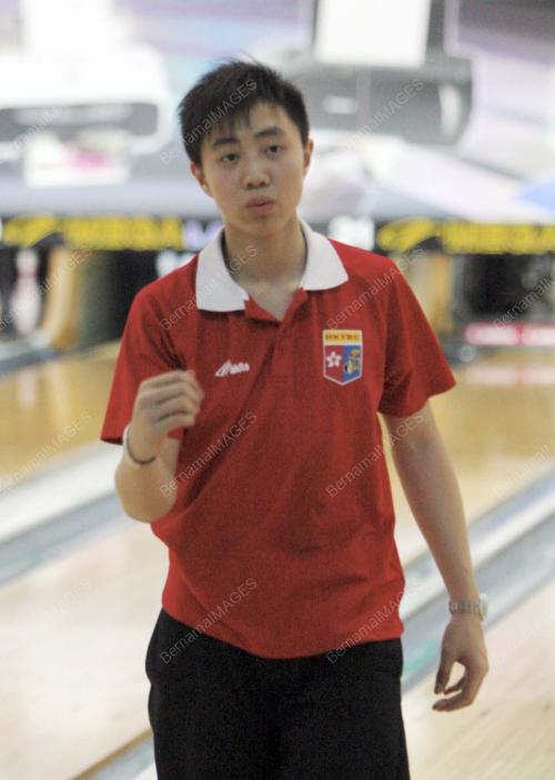 BOWLING