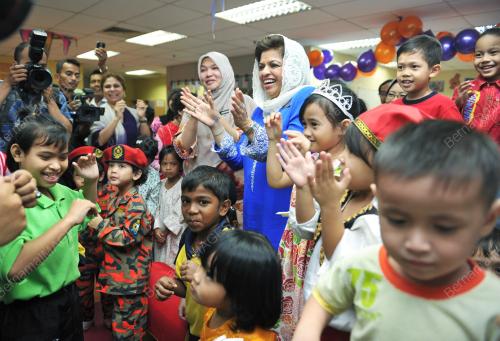 DATUK SERI SHAHRIZAT ABDUL JALIL