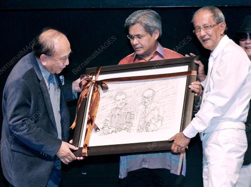 KL35_18102012_RAIS