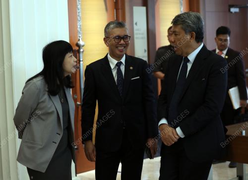 DATUK SERI MOHAMAD HASAN
