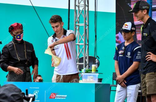 PETRONAS GRAND PRIX MOTOGP TEBAR DAN TARIK