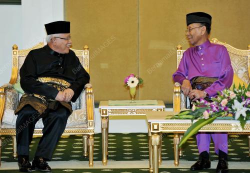 KL35_20032013_AGONG_TYT