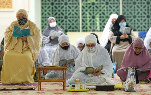 TUANKU HAJAH AZIZAH AMINAH MAIMUNAH ISKANDARIAH