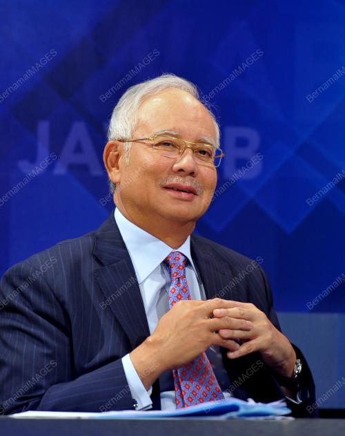 KL35_21012015_PM_SOAL_JAWAB1