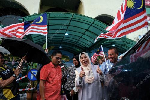 KL35_21082018_ZURAIDA_BN201808206269