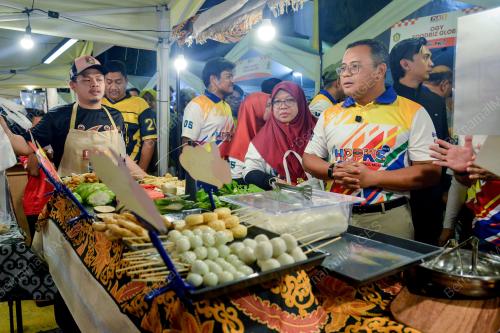 DATUK SERI AMIRUDIN SHARI