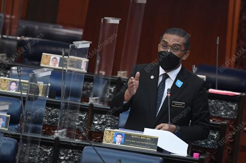 DATUK SERI TAKIYUDDIN HASSAN