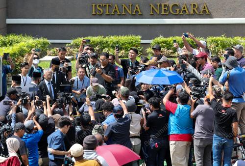 LIPUTAN PINTU 2 ISTANA NEGARA
