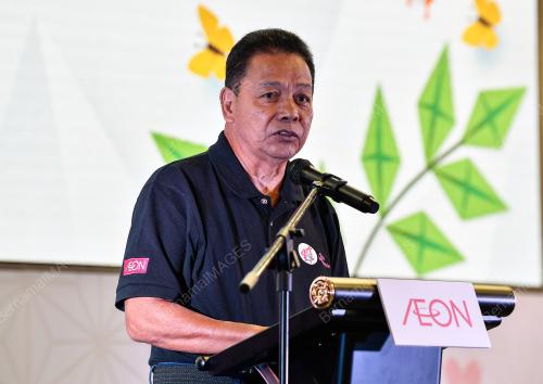DATUK ISKANDAR SARUDIN