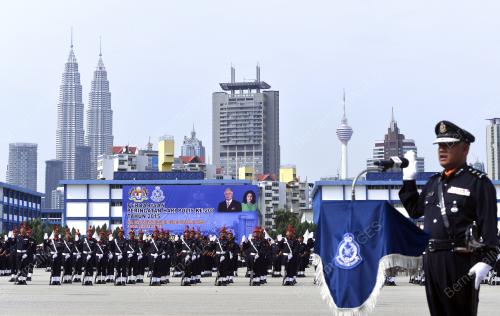 KL35_25032015_POLIS