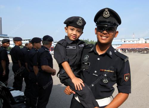 KL35_25032019_BN201903244323