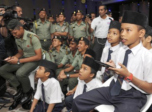 KL35_25082015_iMALAYSIA
