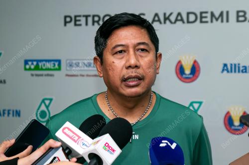 SESI LATIHAN BADMINTON PASUKAN KEBANGSAAN