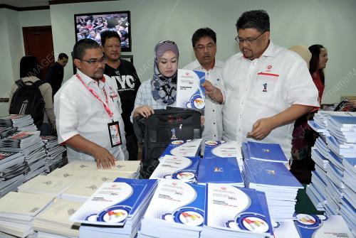 DATUK AB RAUF YUSOH