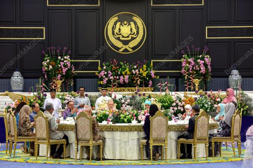 MAJLIS JAMUAN TEH DIRAJA