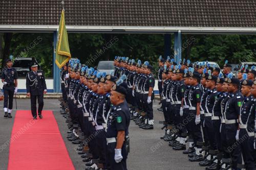 DATUK SERI MOHD KAMARUDIN MD DIN