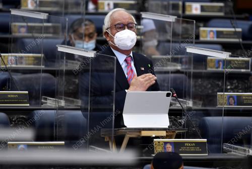 DATUK SERI NAJIB TUN ABDUL RAZAK