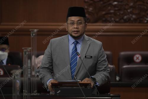 DATUK AHMAD MARZUK SHAARY