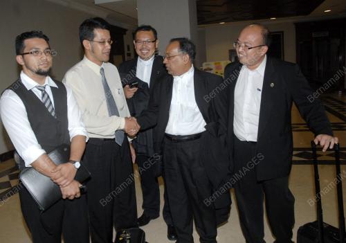 KES MAHKAMAH