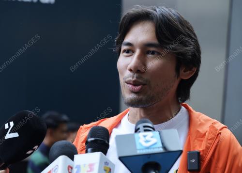 MOHD FARIZ ZAKARIA