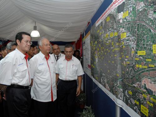 MOHD NAJIB TUN ABDUL RAZAK