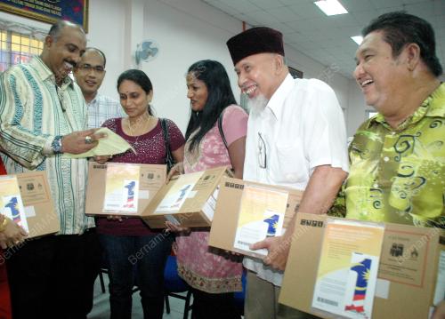 KL35_31052012_NETBOOK