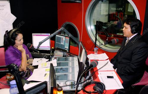 KL35_31102012_RADIO24