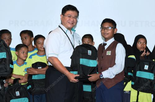 KL36_01102018_PETRONAS