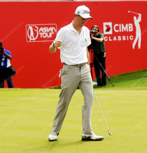 KL36_01112015_GOLF_CIMB