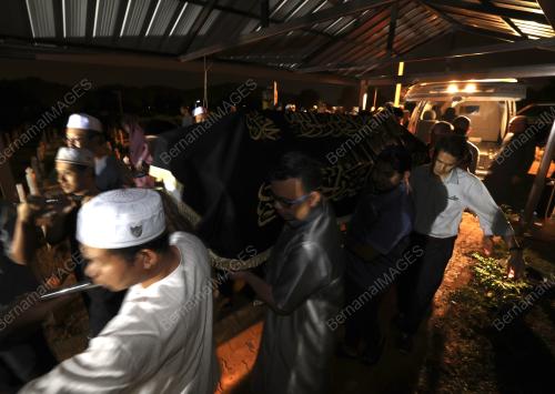 PEGAWAI DI KEDUTAAN MALAYSIA DI BANGKOK SELAMAT DIKEBUMIKAN