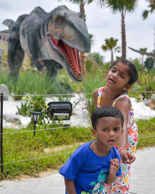 TAMAN TEMA DINOSOUR TERBESAR DI MALAYSIA