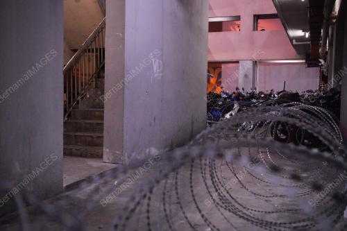 KAWAT BERDURI PPR KAMPUNG BARU AIR PANAS DIALIHKAN