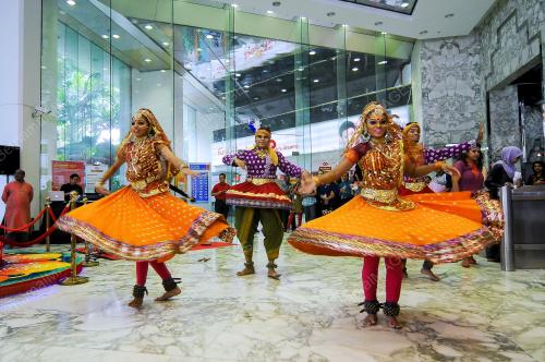 KL36_03112015_AMBANK