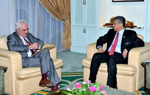 KL36_03122012_ZAHID