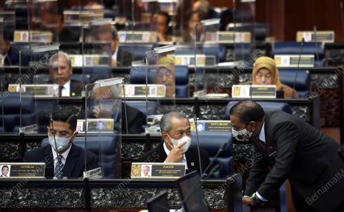 PERSIDANGAN PARLIMEN PENGGAL KETIGA 