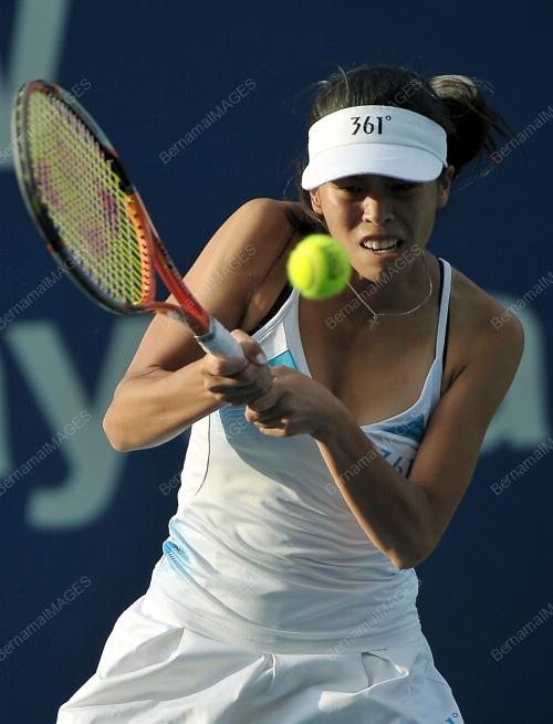 KL36_04032012_TENIS